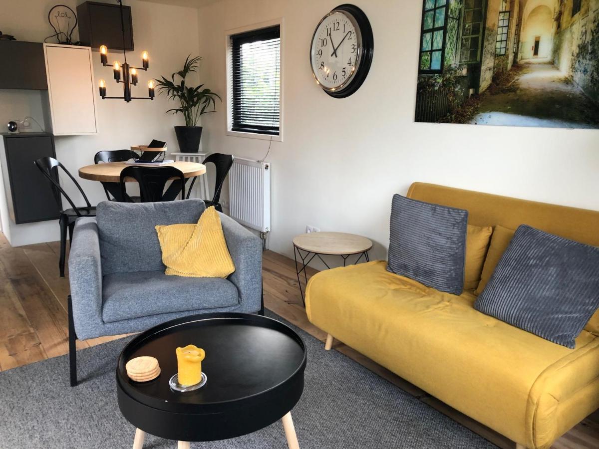 Prachtig Vakantiehuisje In Putten Luaran gambar